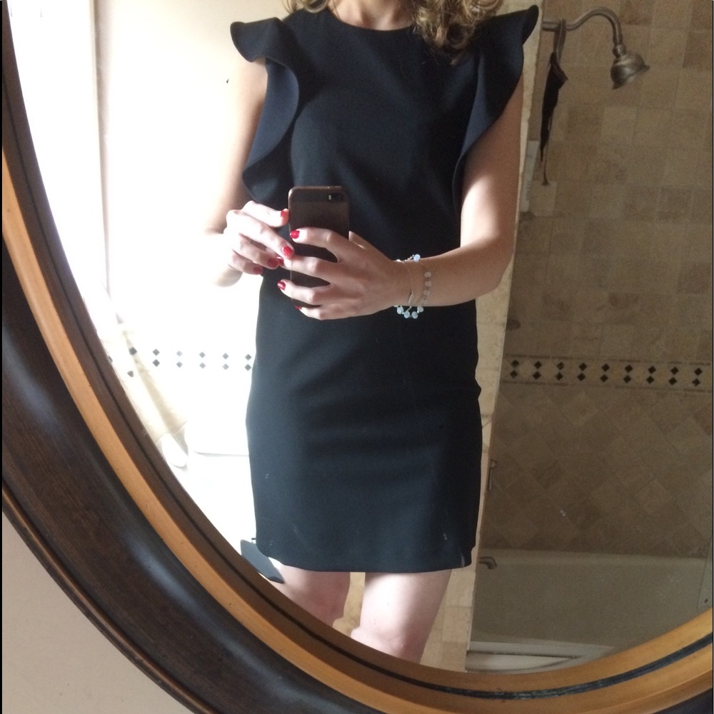 Black Zara dress - Picture 2 of 6